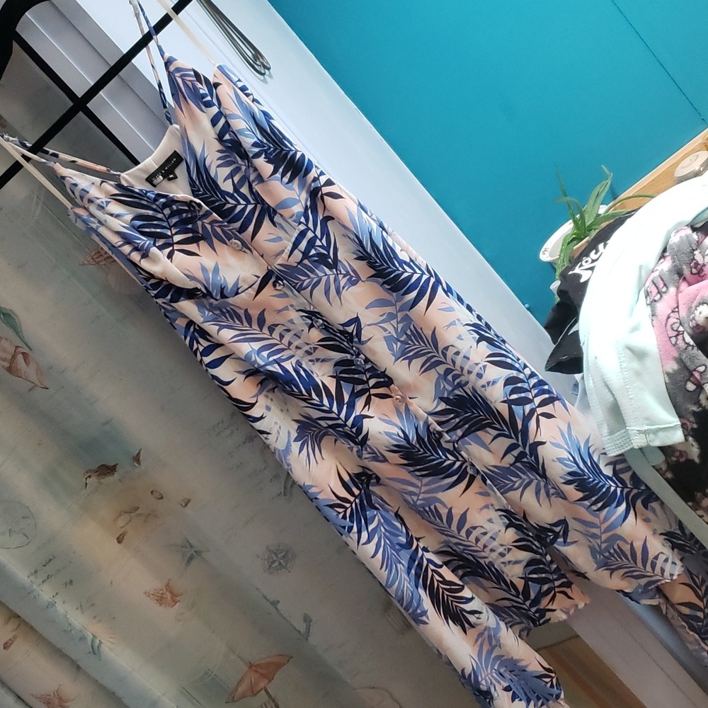 Button down dress size M